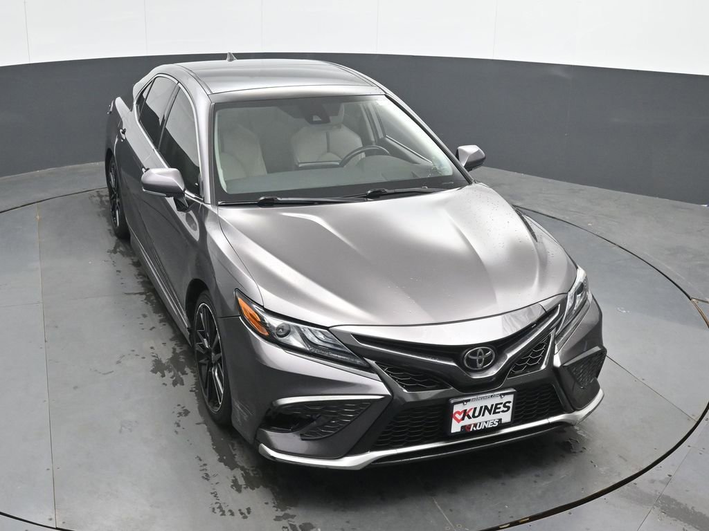 Used 2021 Toyota Camry XSE FWD image 32