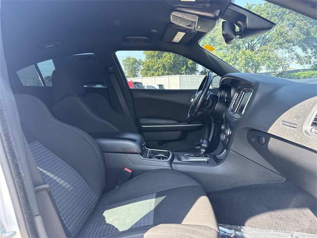 Used 2023 Dodge Charger R/T w/ Performance Handling Group image 8