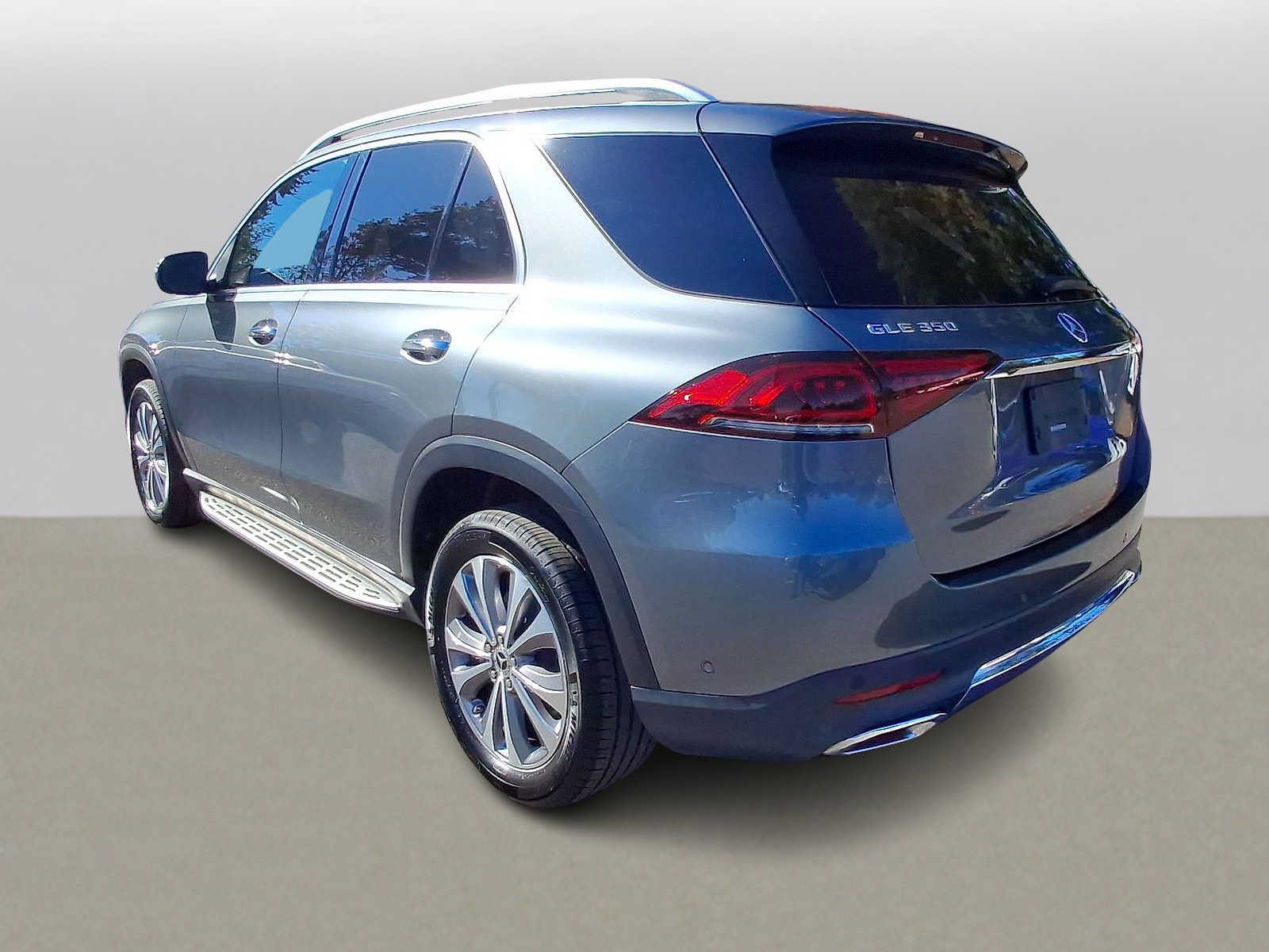 Used 2022 Mercedes-Benz GLE 350 4MATIC image 28
