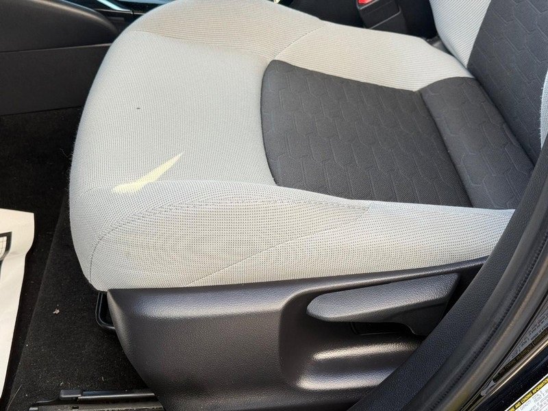 Used 2022 Toyota Corolla SE image 26