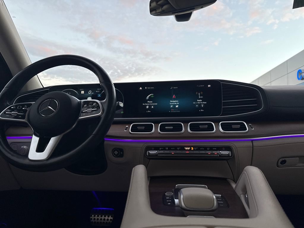 Used 2022 Mercedes-Benz GLS 450 4MATIC image 15