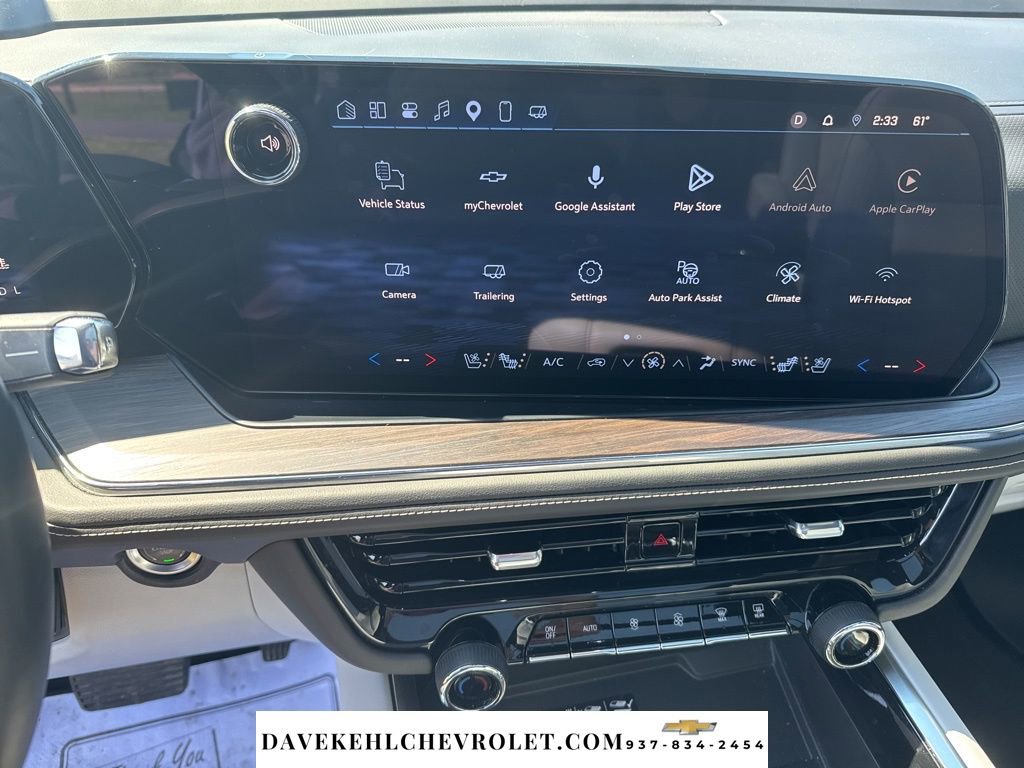 Used 2025 Chevrolet Tahoe Premier AWD/4WD image 13