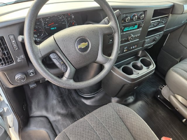 Used 2025 Chevrolet Express 2500 w/ Driver Convenience Package RWD image 28