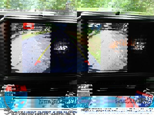 Used 2024 Jeep Wrangler Sahara w/ Technology Group image 34