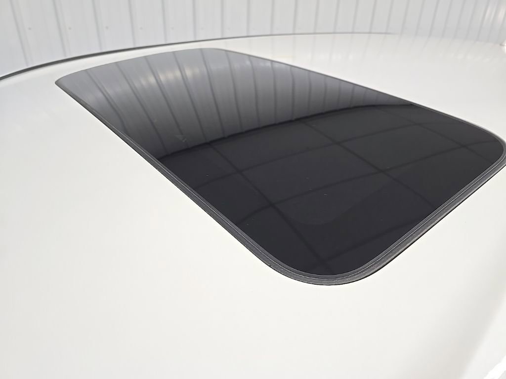 Used 2023 Honda CR-V EX image 11