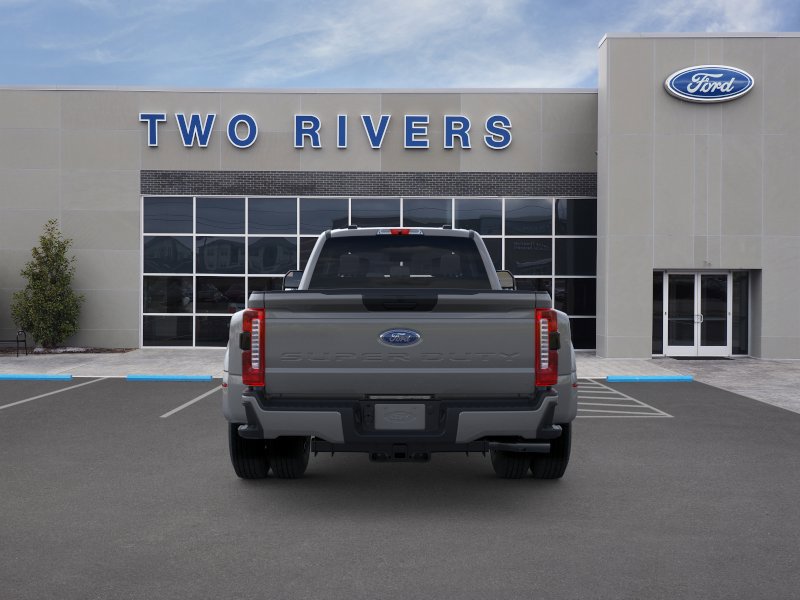 New 2026 Ford F350 4x4 Crew Cab DRW Super Duty image 5