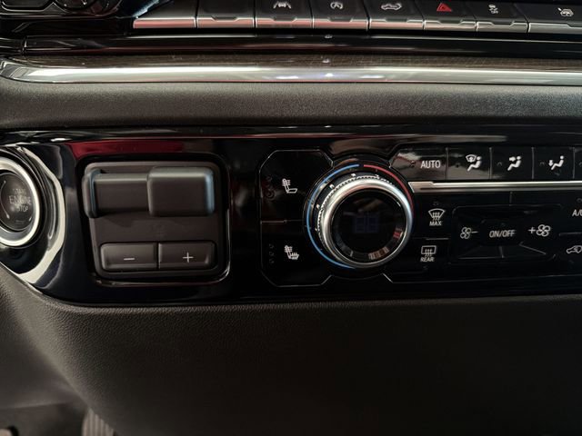 Certified 2025 GMC Sierra 1500 Elevation AWD/4WD image 28