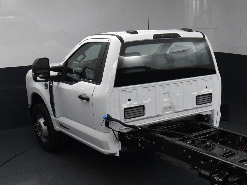 New 2024 Ford F350 XL w/ XL Chrome Package RWD image 45