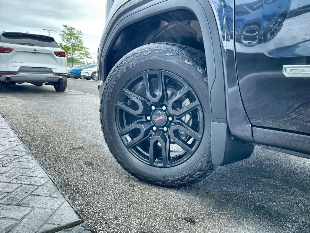Used 2024 GMC Sierra 1500 Elevation AWD/4WD image 32