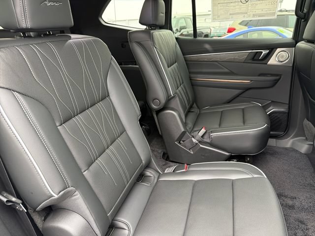 New 2026 Buick Enclave Avenir w/ Super Cruise Package FWD image 26