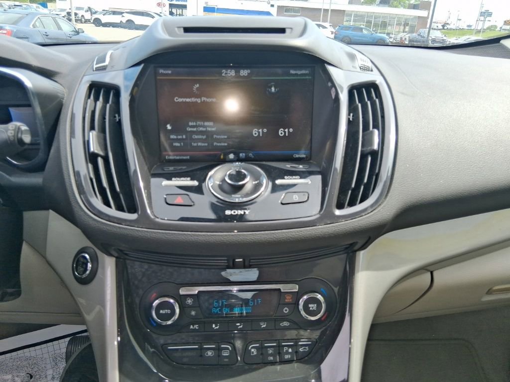 Used 2014 Ford C-MAX Energi SEL w/ Equipment Group 303A FWD image 13