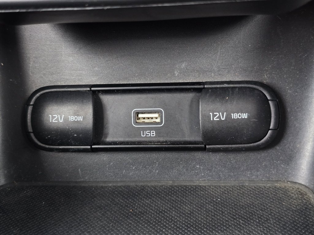 Certified 2022 Kia Sportage EX AWD/4WD image 26