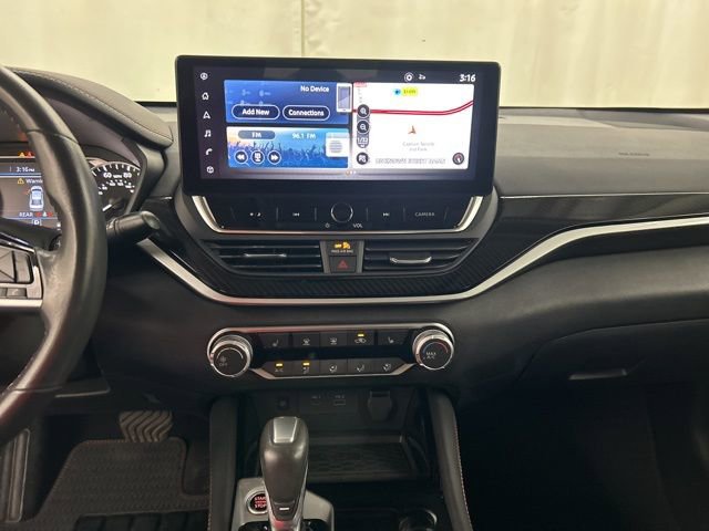 Used 2023 Nissan Altima 2.5 SR w/ SR Premium Package image 19