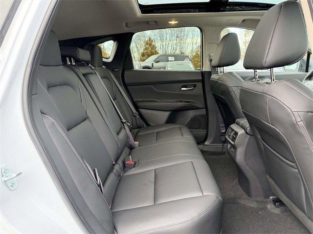 New 2026 Nissan Murano SL image 11