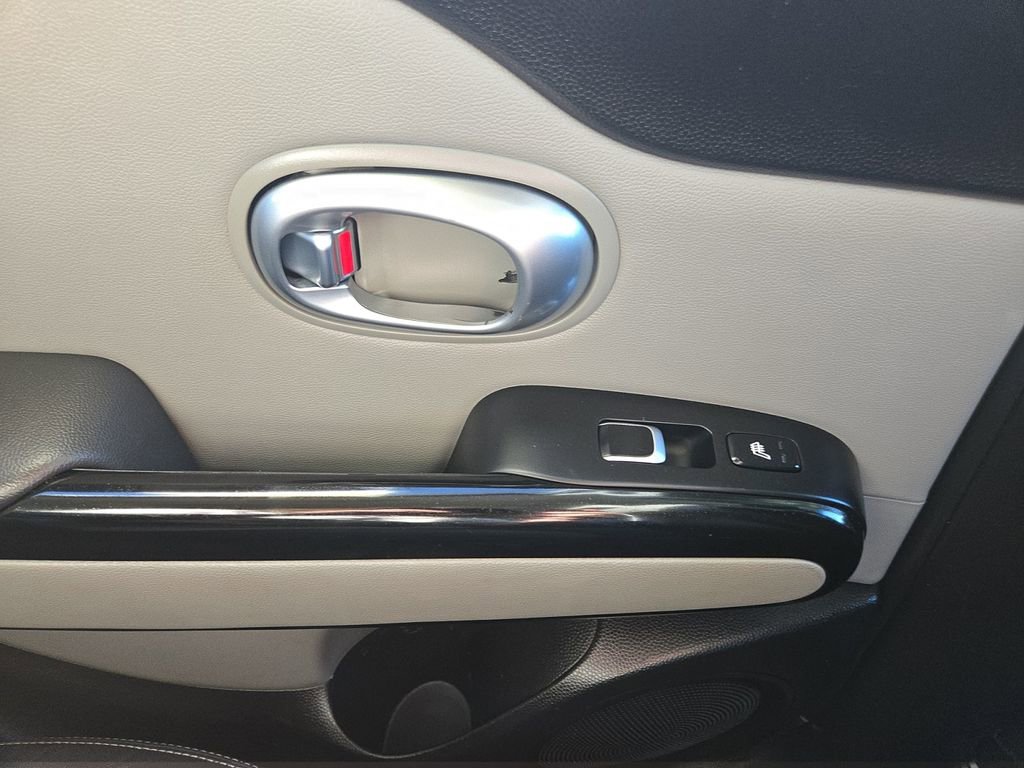 Used 2019 Kia Soul + w/ Primo Package image 18