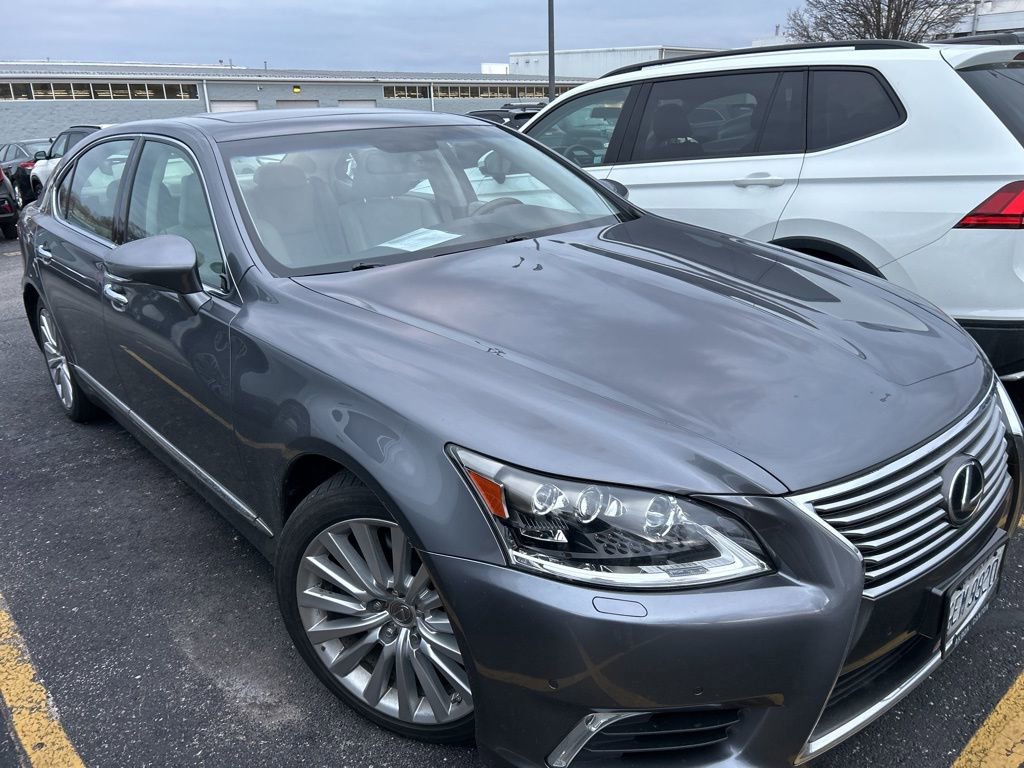 Used 2014 Lexus LS 460 L image 3