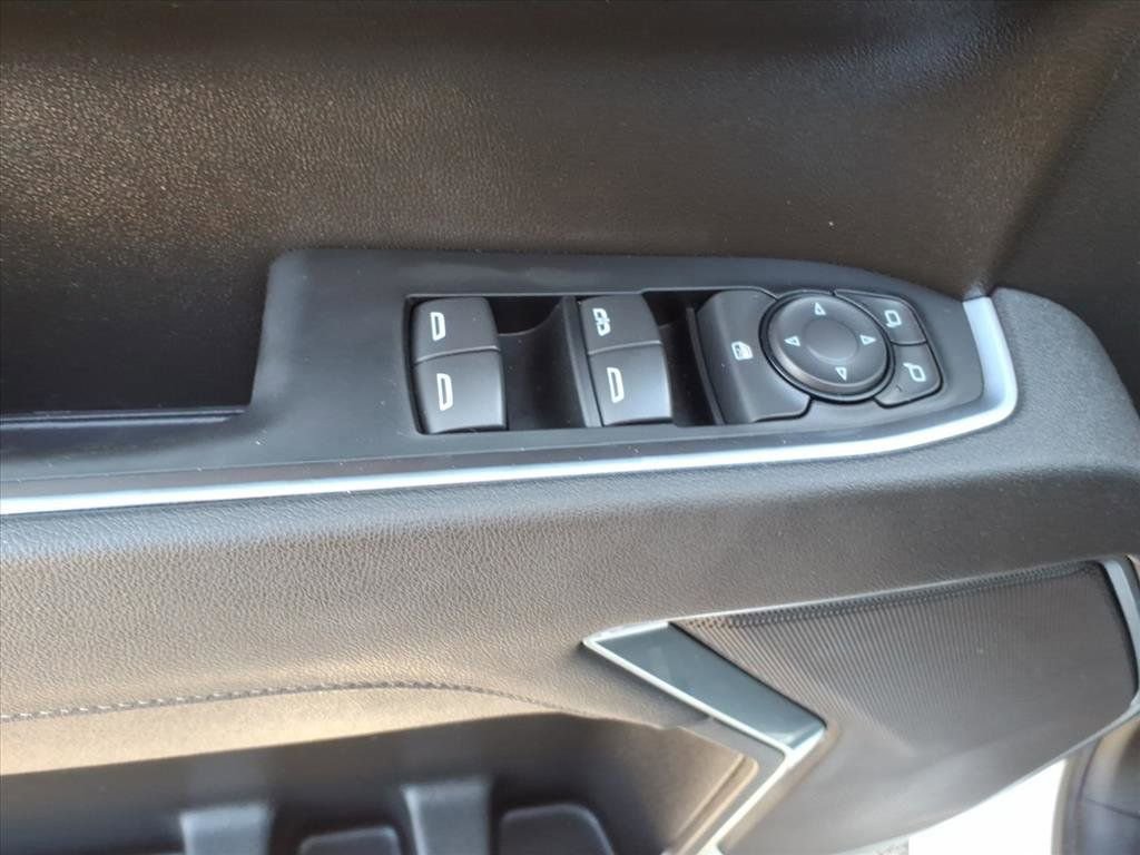 Used 2026 Chevrolet Silverado 1500 LT image 23