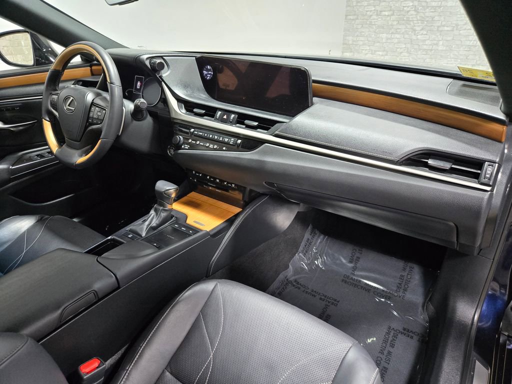 Used 2019 Lexus ES 350 Luxury w/ Accessory Package 2 image 50