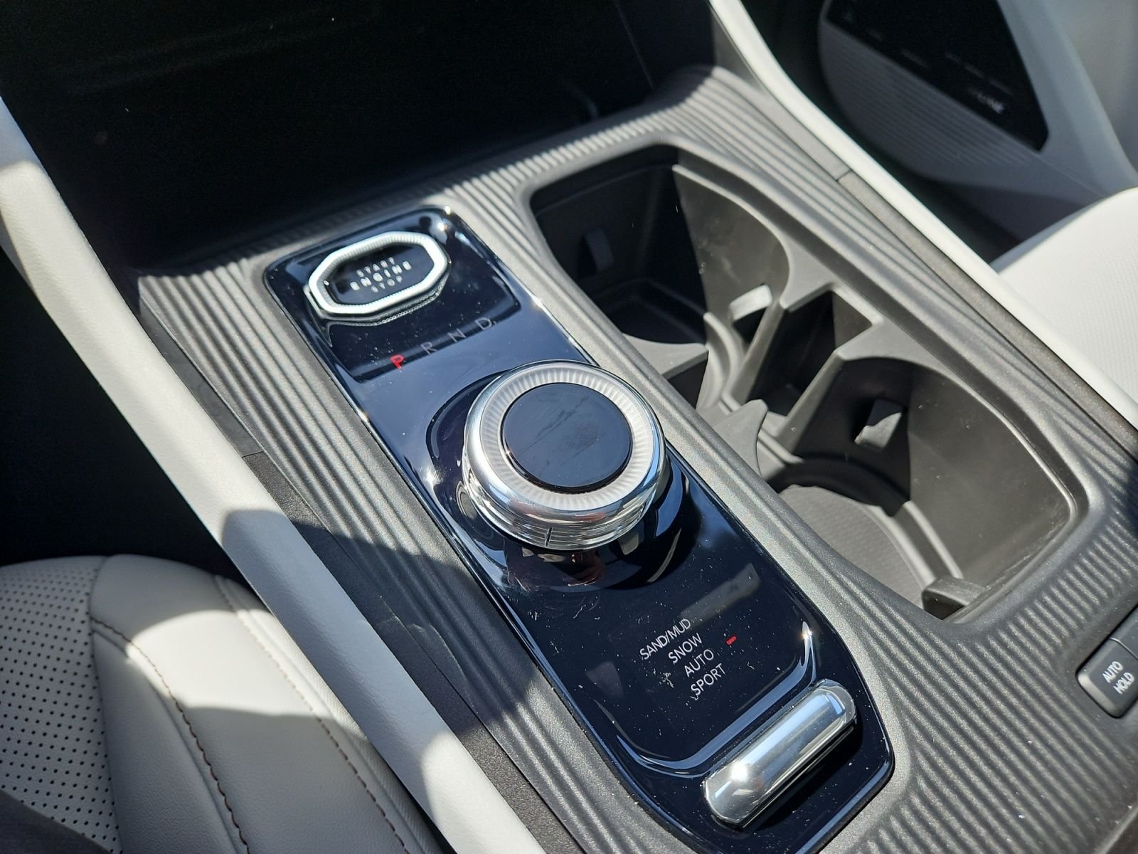 New 2026 Jeep Cherokee Limited AWD/4WD image 26