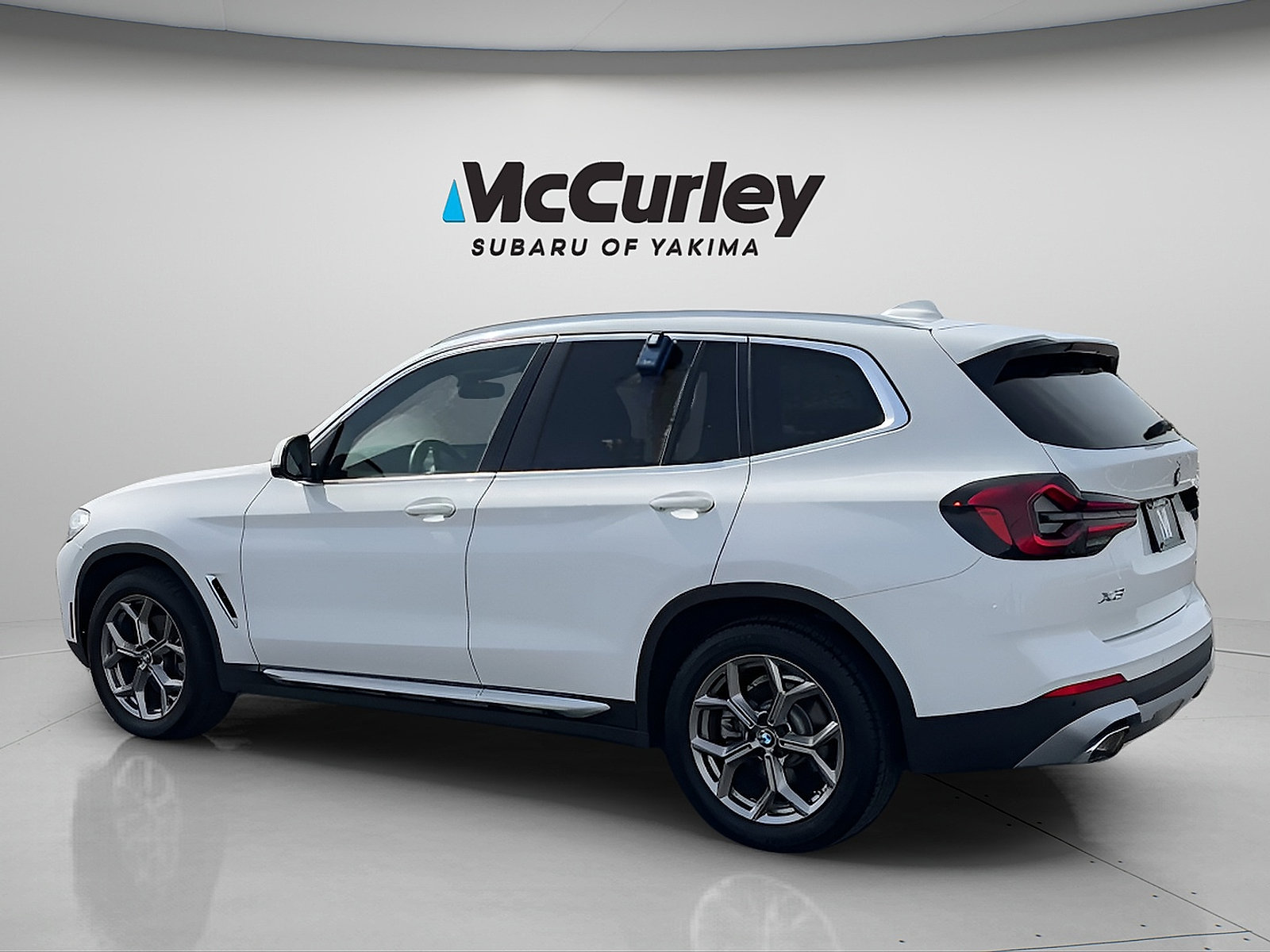 Used 2024 BMW X3 xDrive30i AWD/4WD image 6