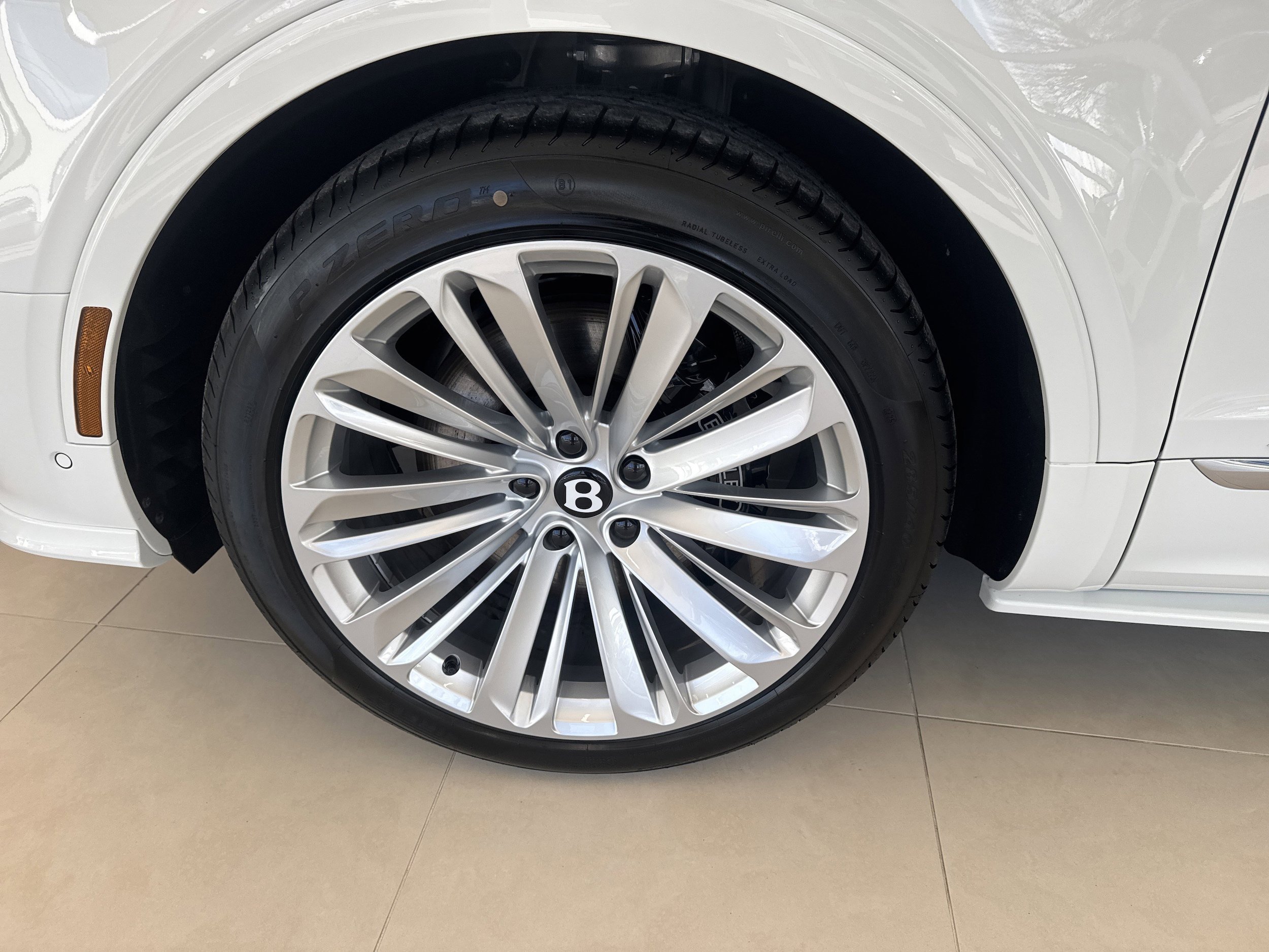 New 2026 Bentley Bentayga Speed AWD/4WD image 33