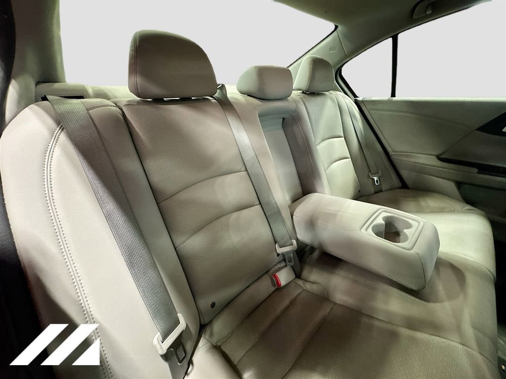 Used 2014 Honda Accord EX-L image 28