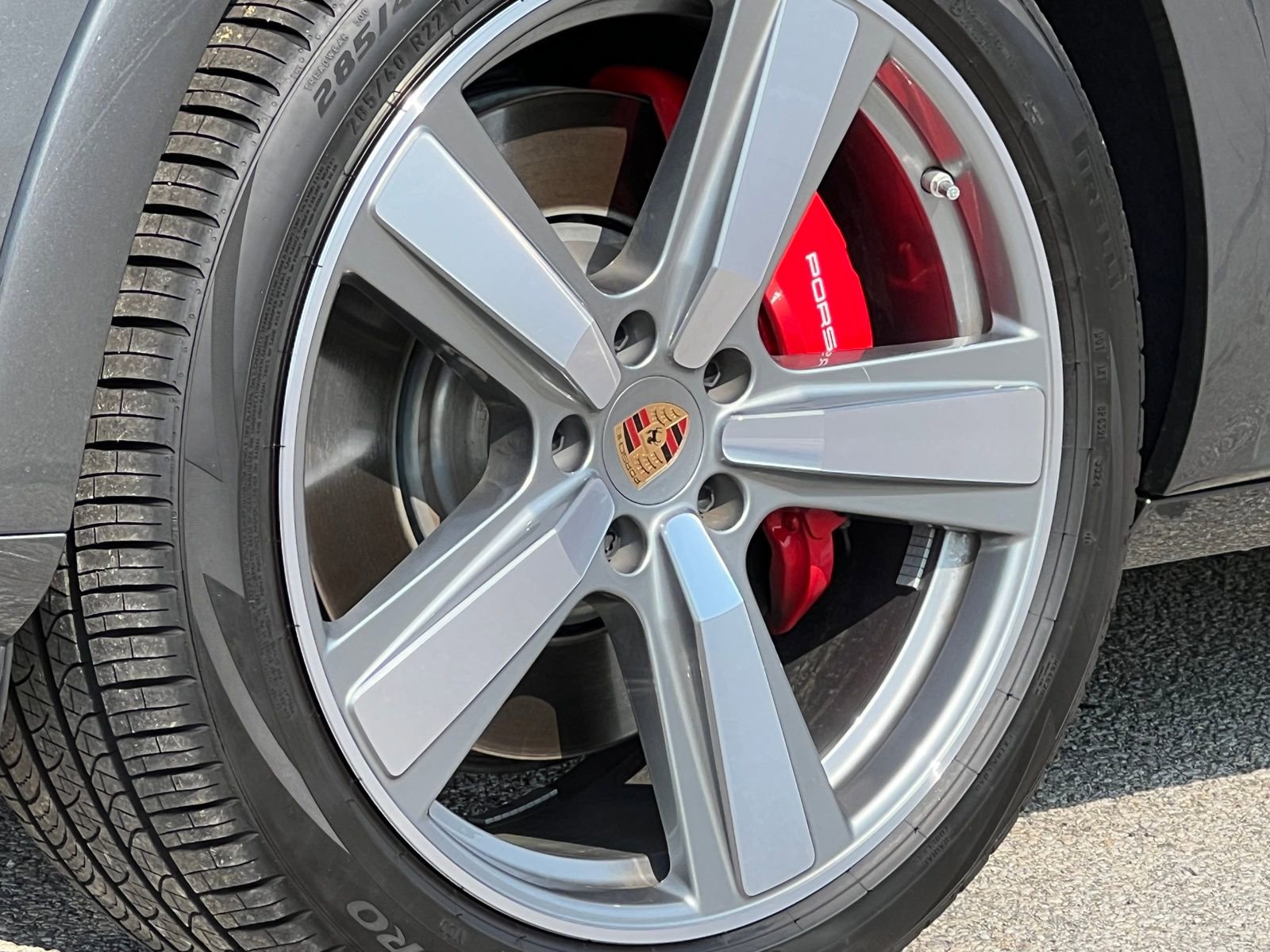 New 2025 Porsche Cayenne S image 12