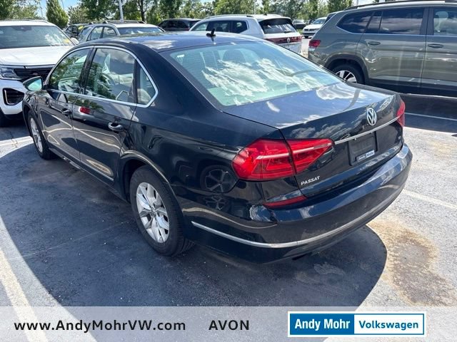 Used 2016 Volkswagen Passat 1.8T S FWD image 2