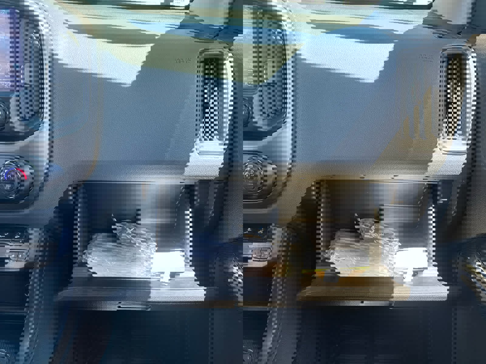 Used 2018 Chevrolet Colorado Z71 AWD/4WD image 20