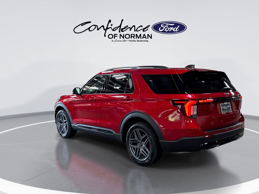New 2026 Ford Explorer ST-Line w/ ST-Line Street Pack AWD/4WD image 6