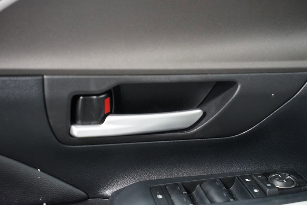 Certified 2024 Toyota Grand Highlander XLE image 32