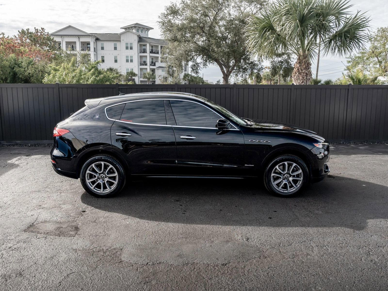 Used 2019 Maserati Levante S GranLusso image 26