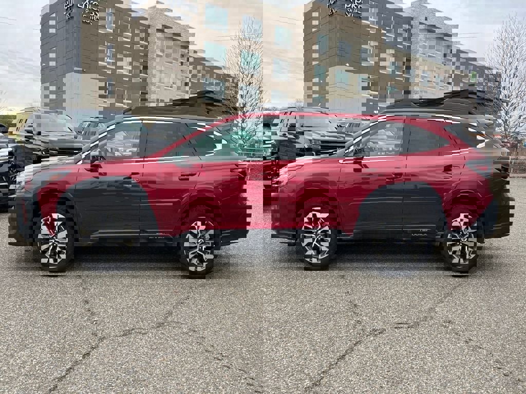 Used 2024 Subaru Outback Limited XT image 2