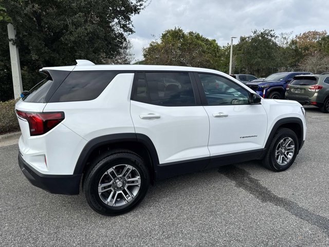 Used 2025 GMC Terrain Elevation image 2