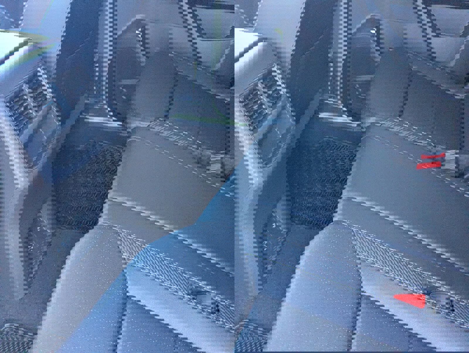 Used 2023 Volkswagen Atlas Cross Sport SE w/ Black Wheel Package image 15