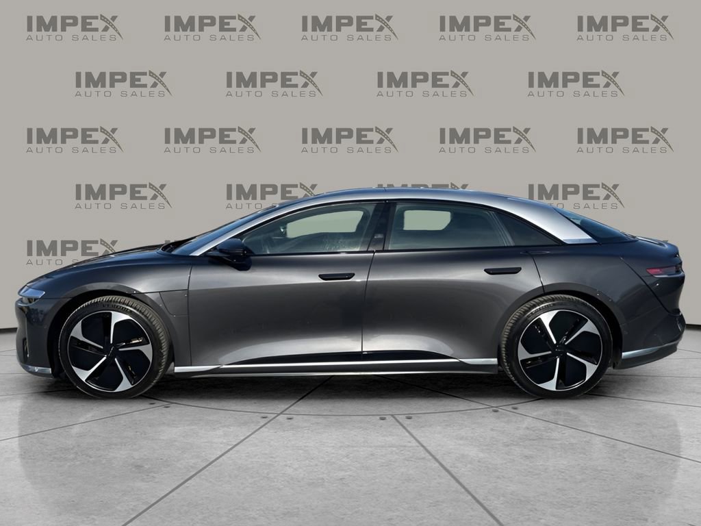 Used 2024 Lucid Air Touring image 2