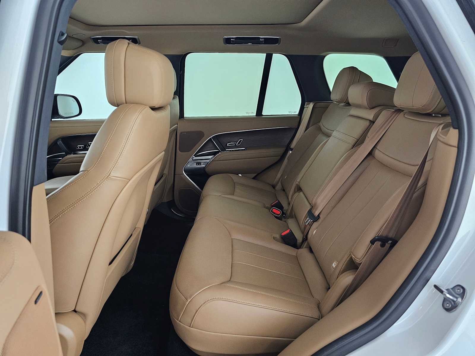 Used 2023 Land Rover Range Rover SE AWD/4WD image 16