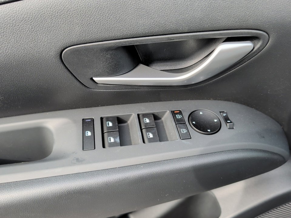 New 2026 Hyundai Santa Cruz SEL FWD image 32