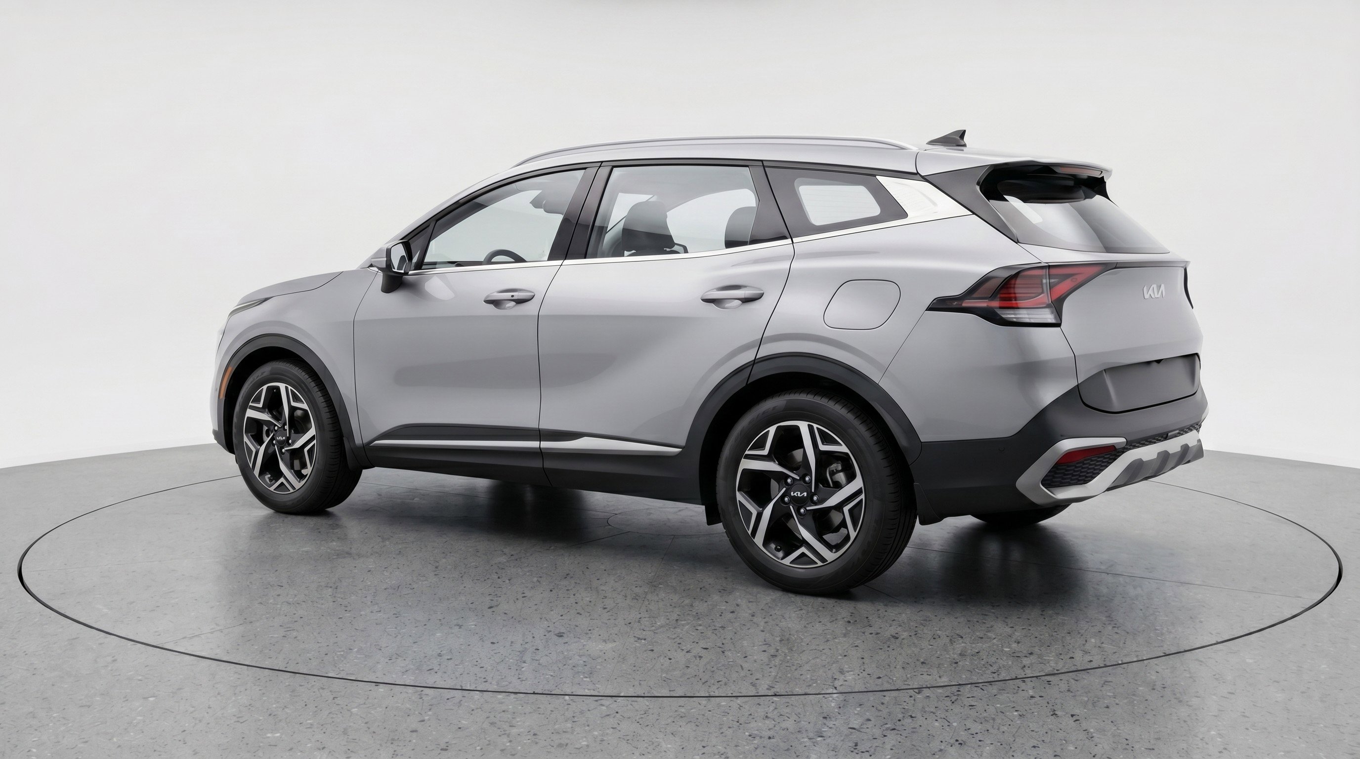 Used 2025 Kia Sportage LX image 6