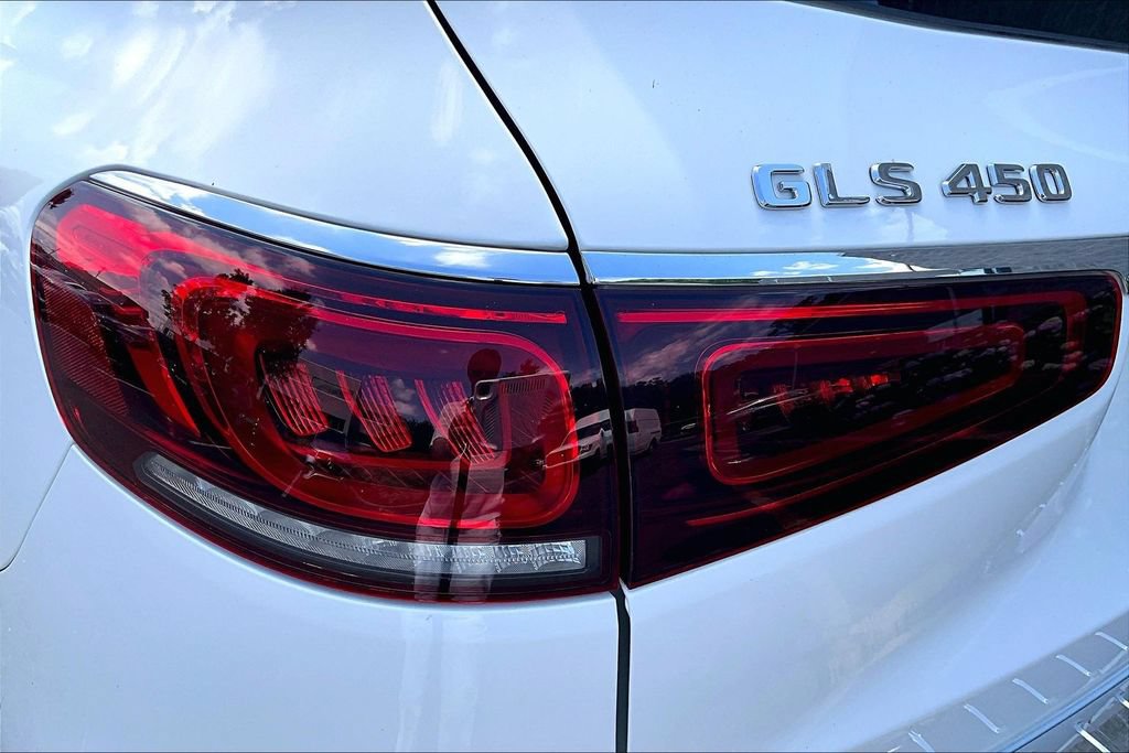Certified 2023 Mercedes-Benz GLS 450 4MATIC image 32
