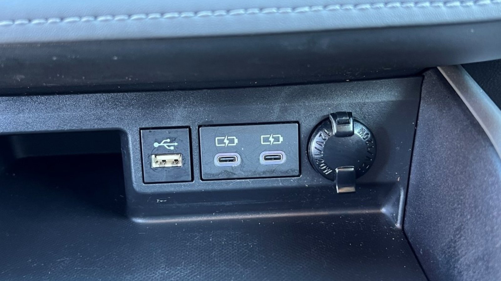 Used 2024 Toyota Highlander XLE image 22