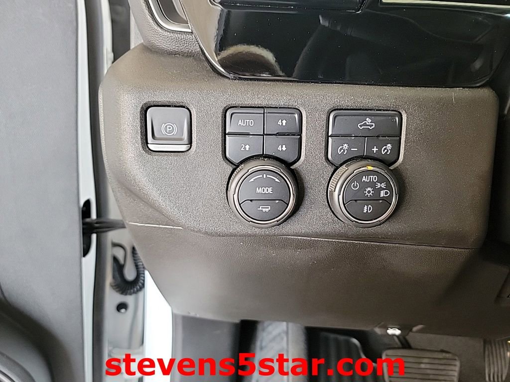 Used 2023 Chevrolet Silverado 1500 RST w/ Z71 Off-Road Package AWD/4WD image 21