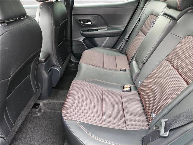 Used 2026 Nissan Kicks SR image 22