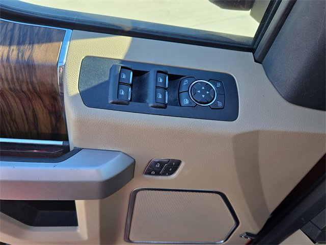 Used 2019 Ford F150 Lariat image 35