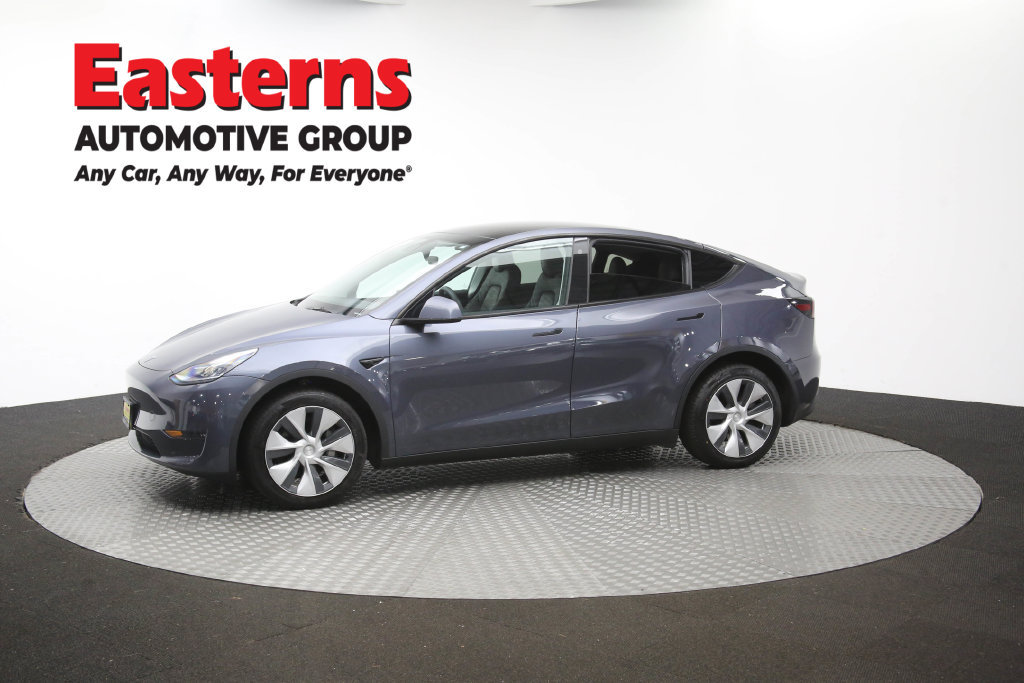 Used 2023 Tesla Model Y Long Range AWD/4WD image 55