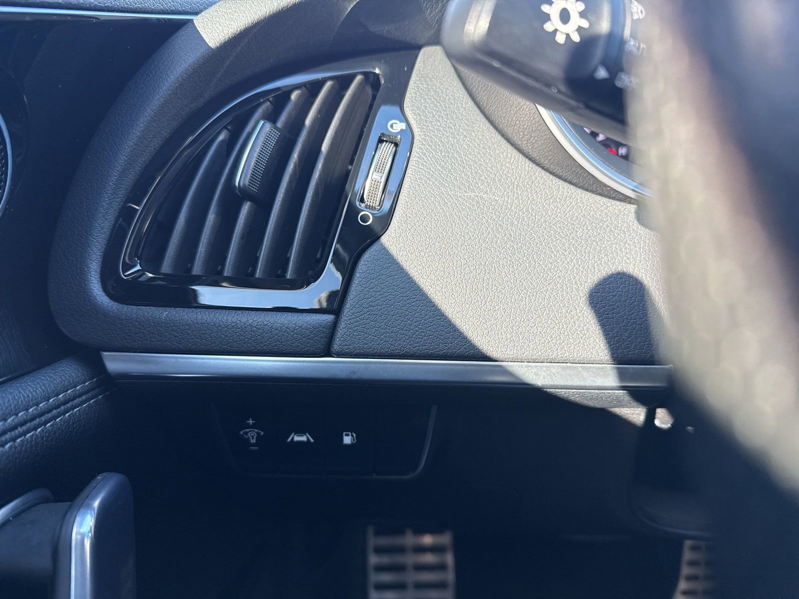 Used 2022 Kia Stinger GT-Line image 23