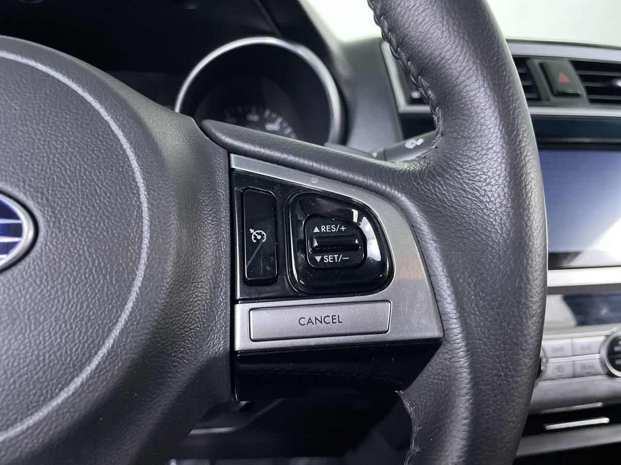 Used 2017 Subaru Legacy 2.5i Sport AWD/4WD image 26
