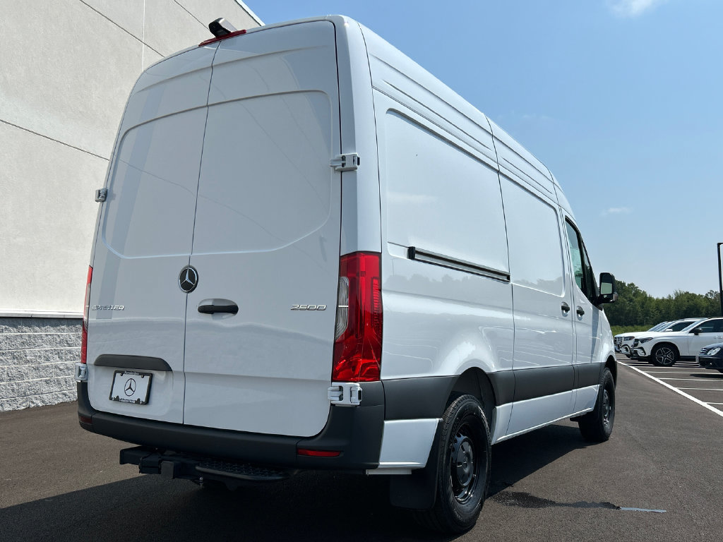 New 2026 Mercedes-Benz Sprinter 2500 image 8