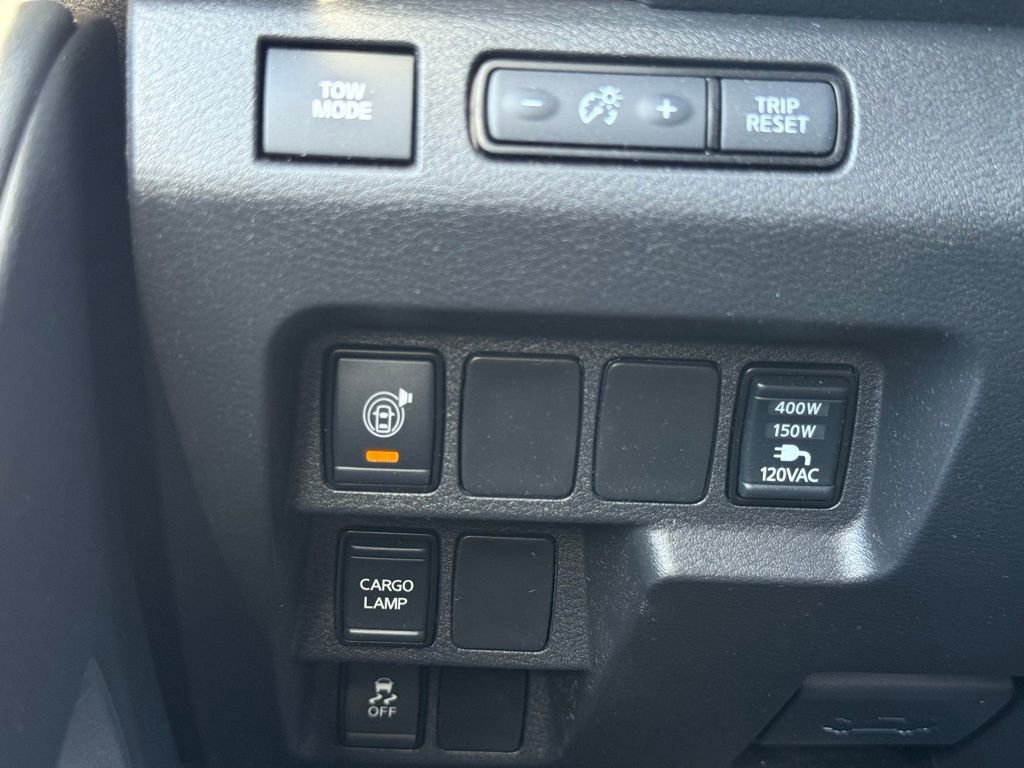 Certified 2024 Nissan Frontier SV w/ SV Convenience Package image 26