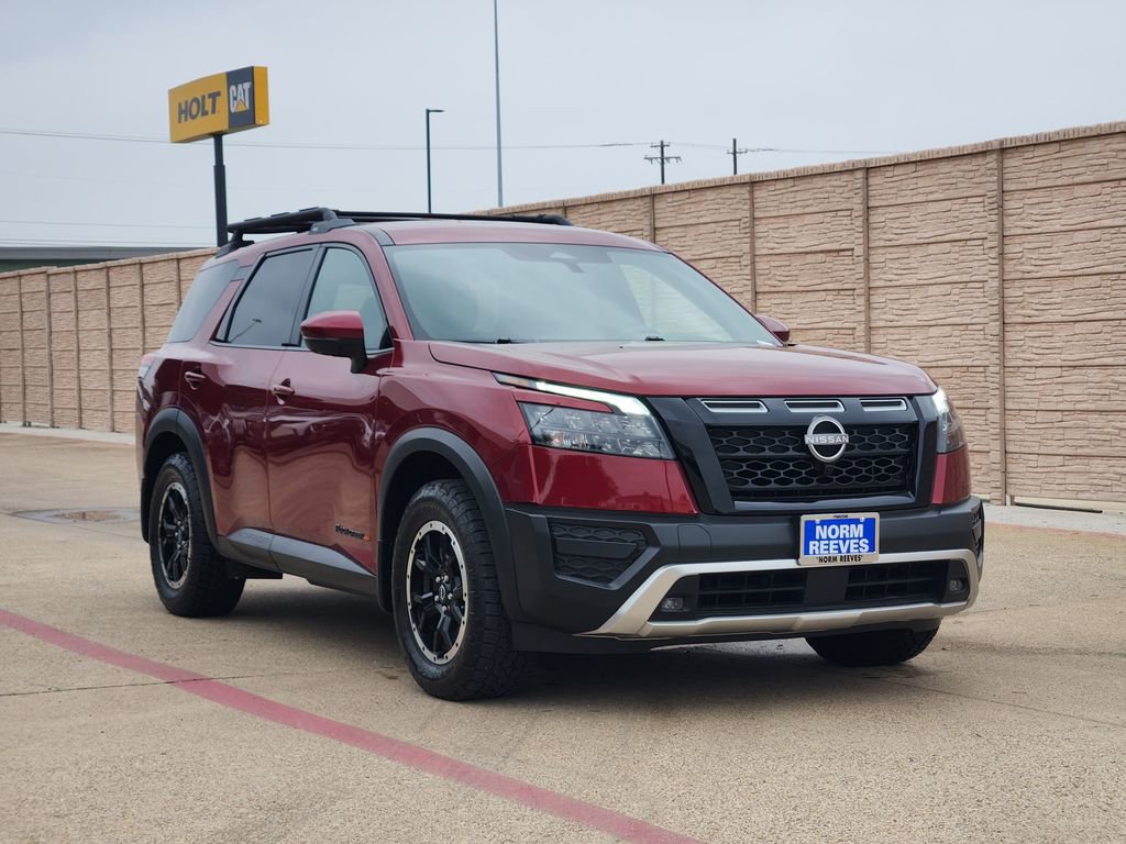 Used 2024 Nissan Pathfinder Rock Creek AWD/4WD image 3